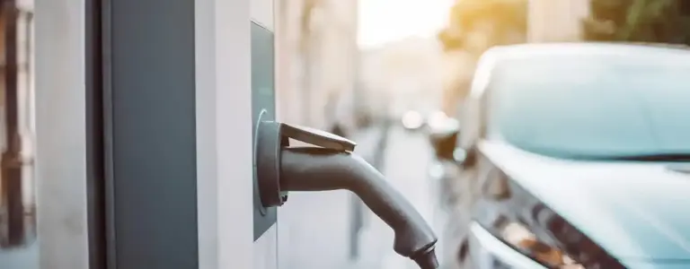 Ventajas de vehículos eléctricos: razones para conducir eficiente