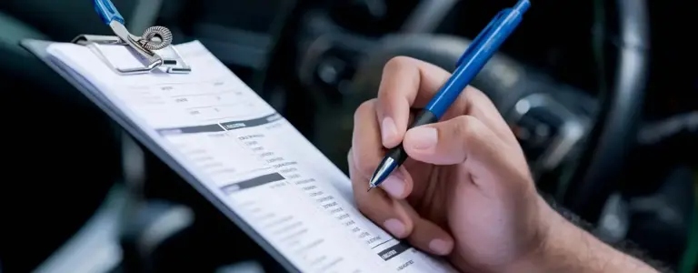 ¿Para qué sirve la licencia de conducir tipo B y qué vehículos permite manejar?