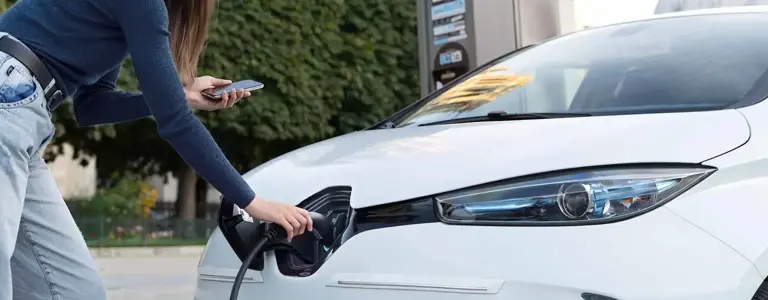 ¿Cómo se carga un vehículo eléctrico? Todo lo que debes saber