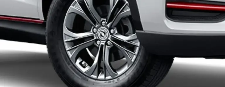 ¿Para qué sirve la alineación y balanceo de un auto?